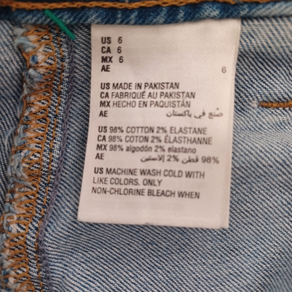 On 34th Macy's Wide Leg Carpenter Jeans Blue Denim Size 6 Y2K Inspired - Picture 9 of 10